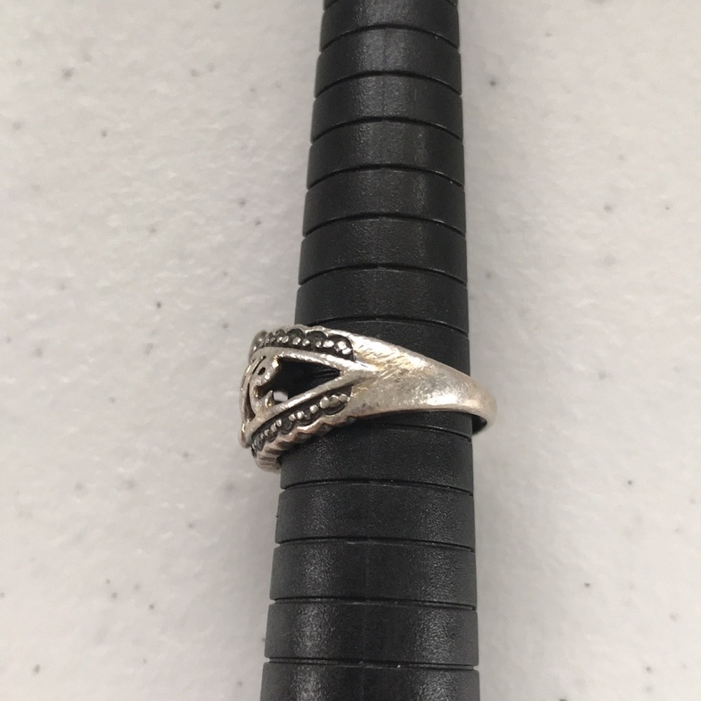925 Sterling Silver “Love” Ring Logo with Diamond Chip Accents Size 7.75 - Picture 5 of 11